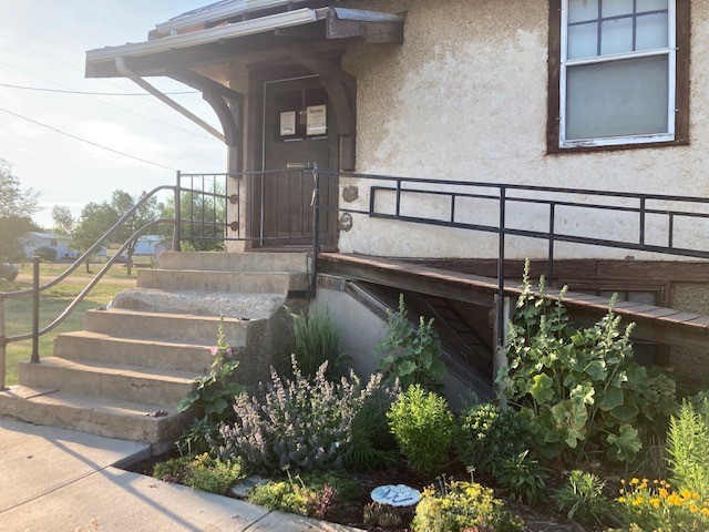 Exterior Landscaping at Midland Community Library